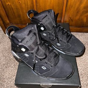 Jordan 6-17 for Youth